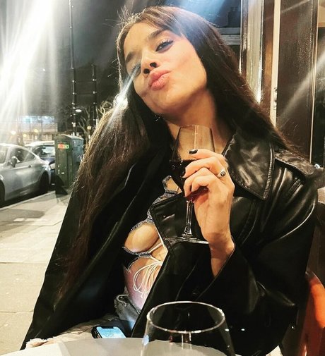 real teacher onlyfans pretty images