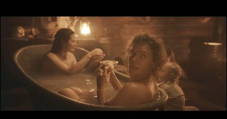 Tove Lo star hot galleries