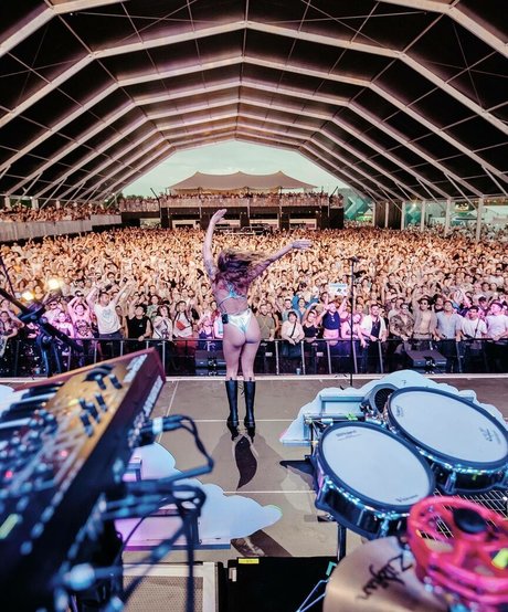 Tove Lo model sex pics