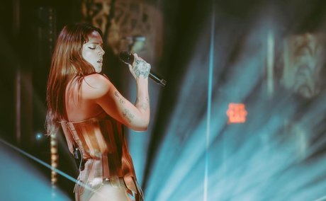 Tove Lo nice pornstar pics