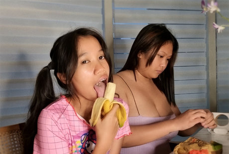 blowjob brunette onlyfans hd images