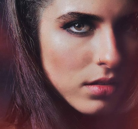 busty redhead onlyfans beautiful gallery