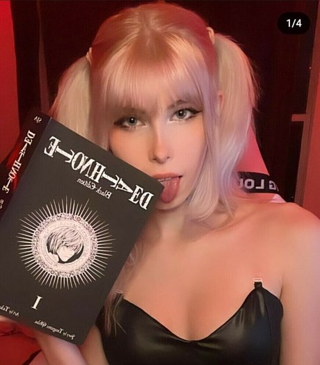 Emma kat 22 model art image