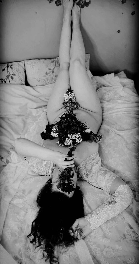 Rich Protection exclusive pornstar images