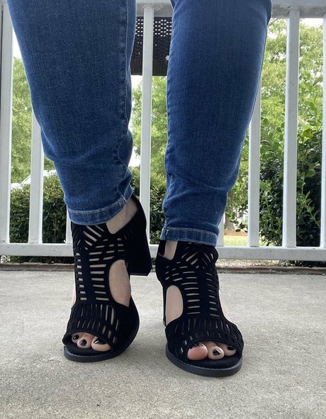 lovetori420 perfect pornstar pic