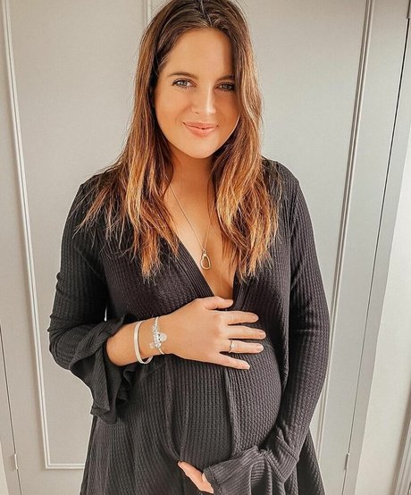 pink hair onlyfans beautiful naked pictures