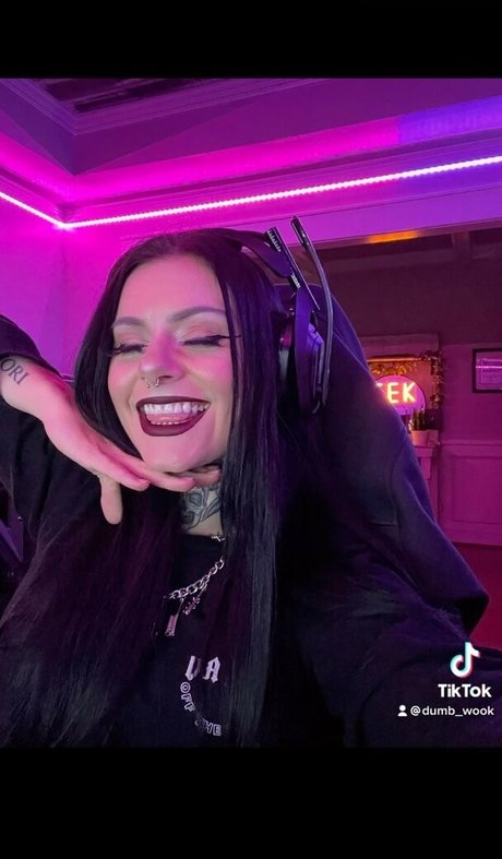 ebony midget onlyfans exclusive pictures