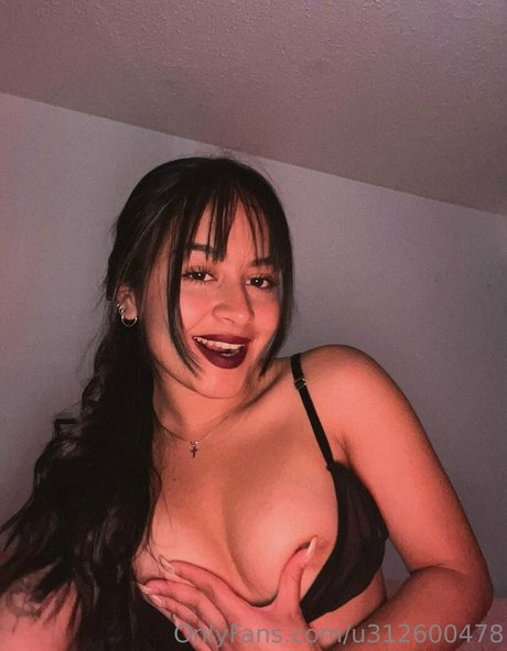 sweetiealiciaperez sexy star images