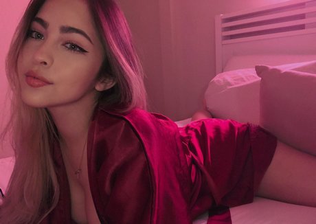 Hilenna star nude galleries