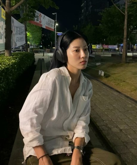 Jeon Jisu art pornstar gallery