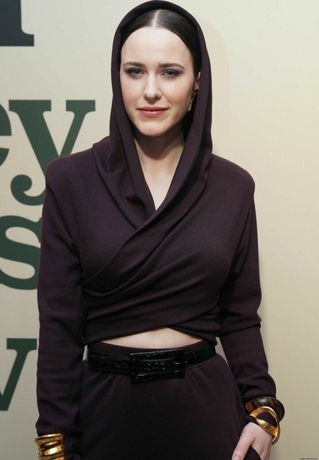 Rachel Brosnahan star perfect galleries