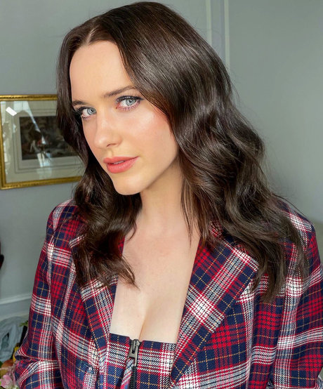 Rachel Brosnahan hot model pictures