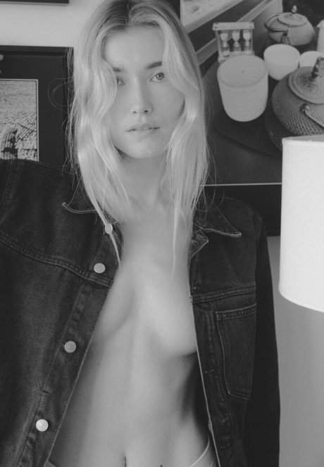 asian young onlyfans best photos