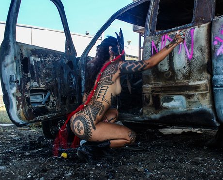 DarkSlugSlurper erotic model img