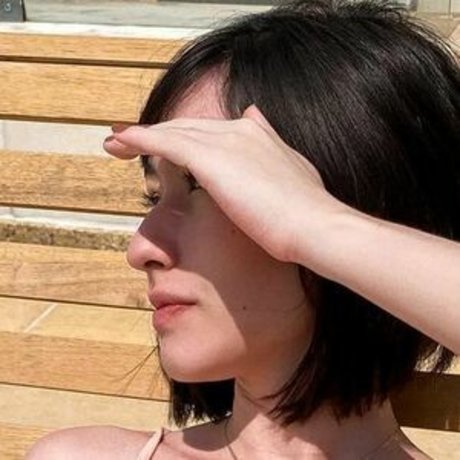 Julia Cristina beautiful actress img