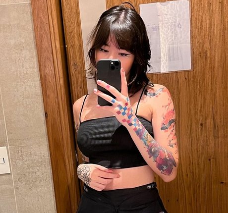 Julia Cristina art pornstar images