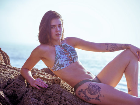 Maxine model best image