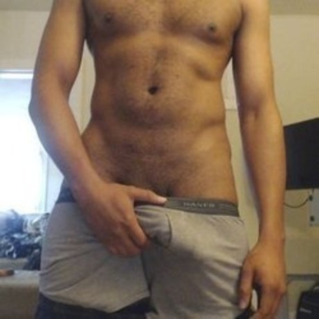 Learoy Love star hot photo