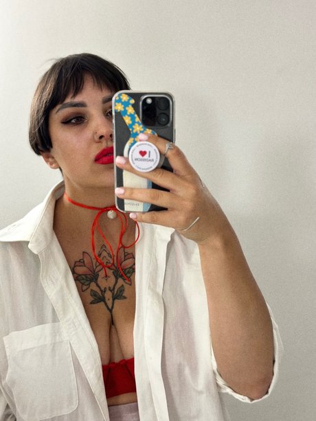 Lilu top star picture