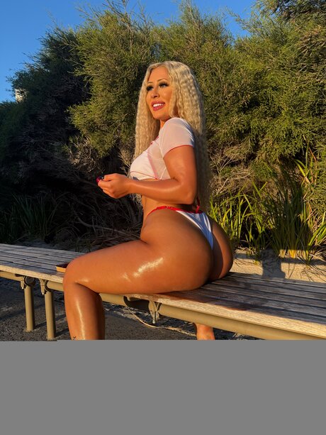 LILITH BIRTHDAY COMING UP_ pornstar pretty pic