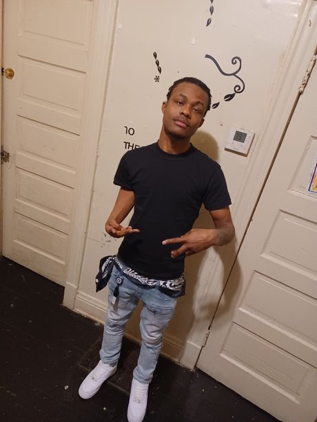 Flylife Ace sex model photos