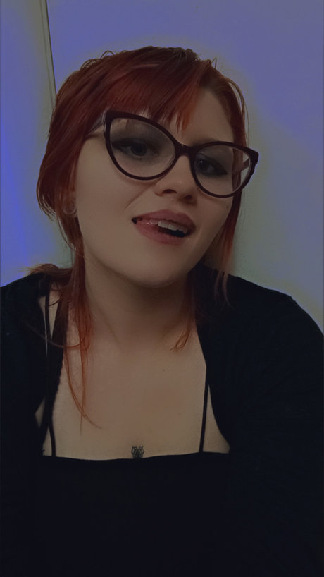 busty mom onlyfans art nude archive