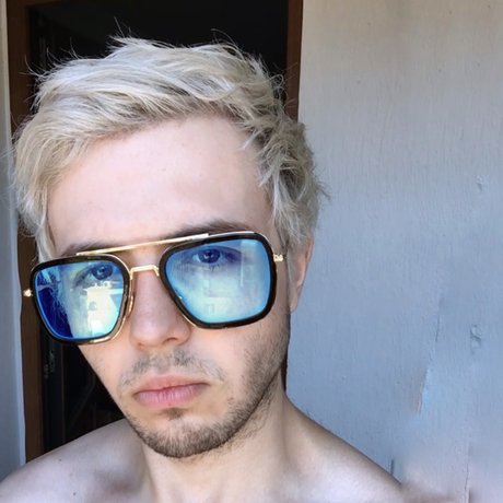 Logan Phoenix pornographic model gallery