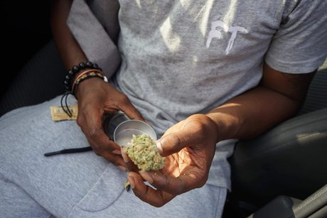 Mar Yay star naked image