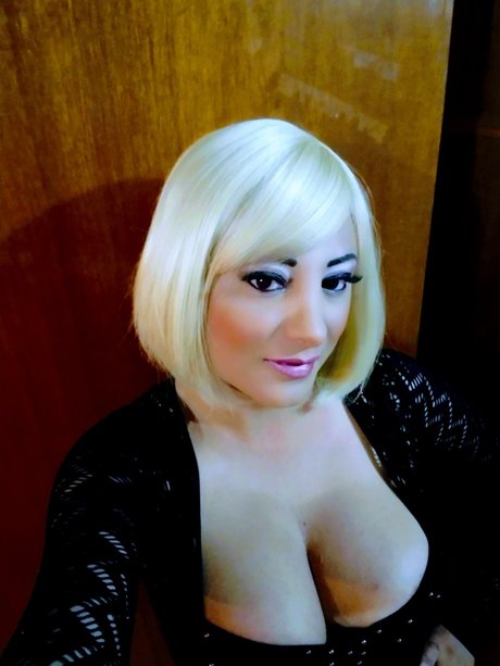 Marilyn Soto star pornographic images