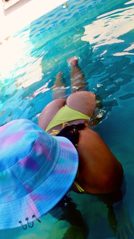 Manyu_ erotic star photos