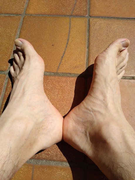 Men s feet sex model pic