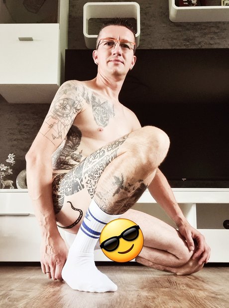 XXXnaked gay perfect pornstar photos