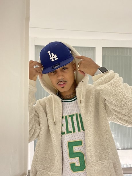 Mc Livinho adult actress picture