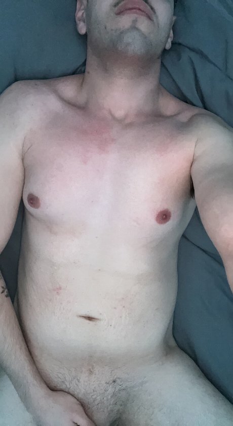 Midsavy pornographic model photos