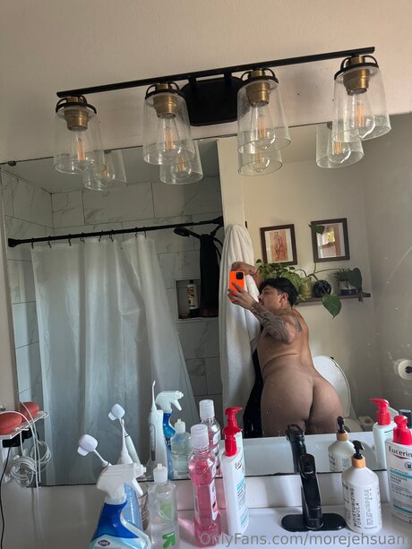 MOREJEHSUAMCO_ star free pics