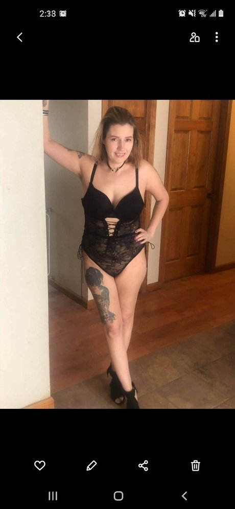 Katerina Noir exclusive actress images