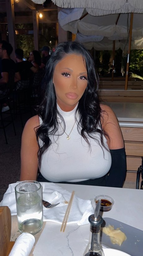 Tsnadionuki perfect actress img