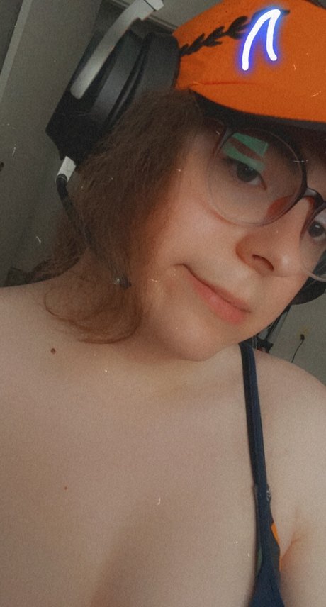 white pussy onlyfans exclusive picture