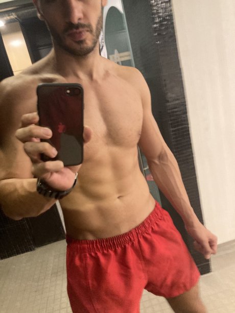 Muscle BIG boy_ pornstar naked pics