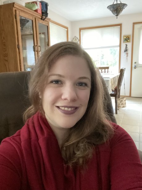 Nerdy girl next door adult model img