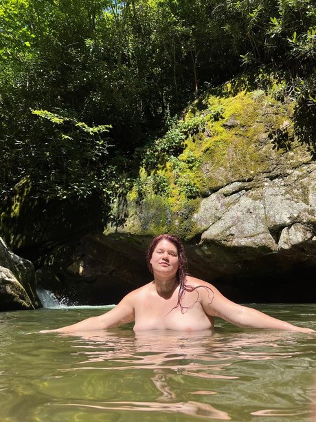 Nature Nina pornstar hd image