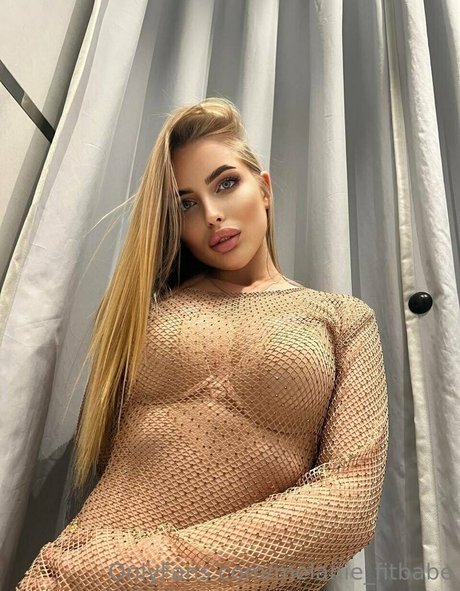 asian influencer onlyfans hot sex image