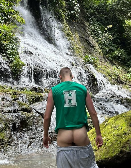 jasupsss nude model images