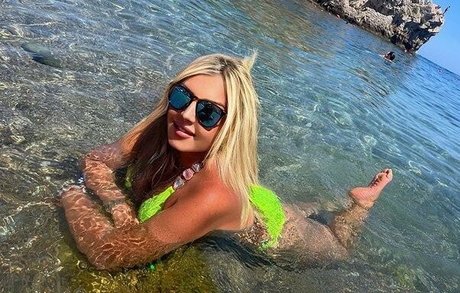 bdsm couple onlyfans nudes archive