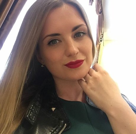 trimmed onlyfans beautiful naked pics