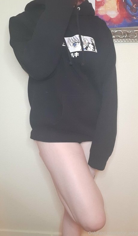 lunar ashe model top picture