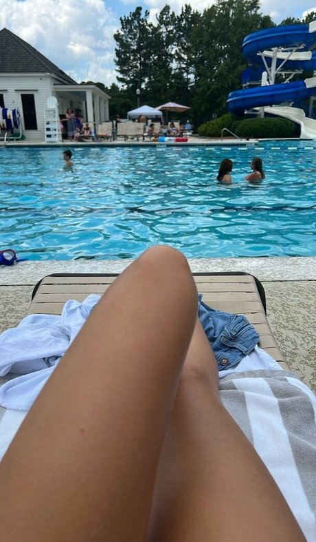 Bitty 01 naked actress img