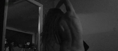 Isild Le Besco nudes model photo