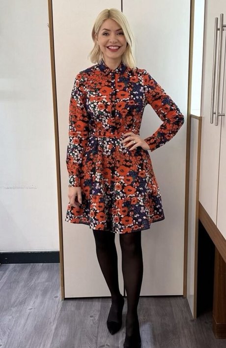 Holly Willoughby high quality actress pic