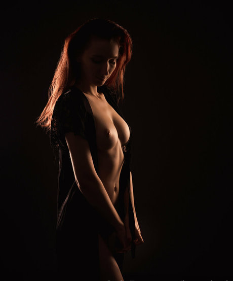 kacaduch model naked img